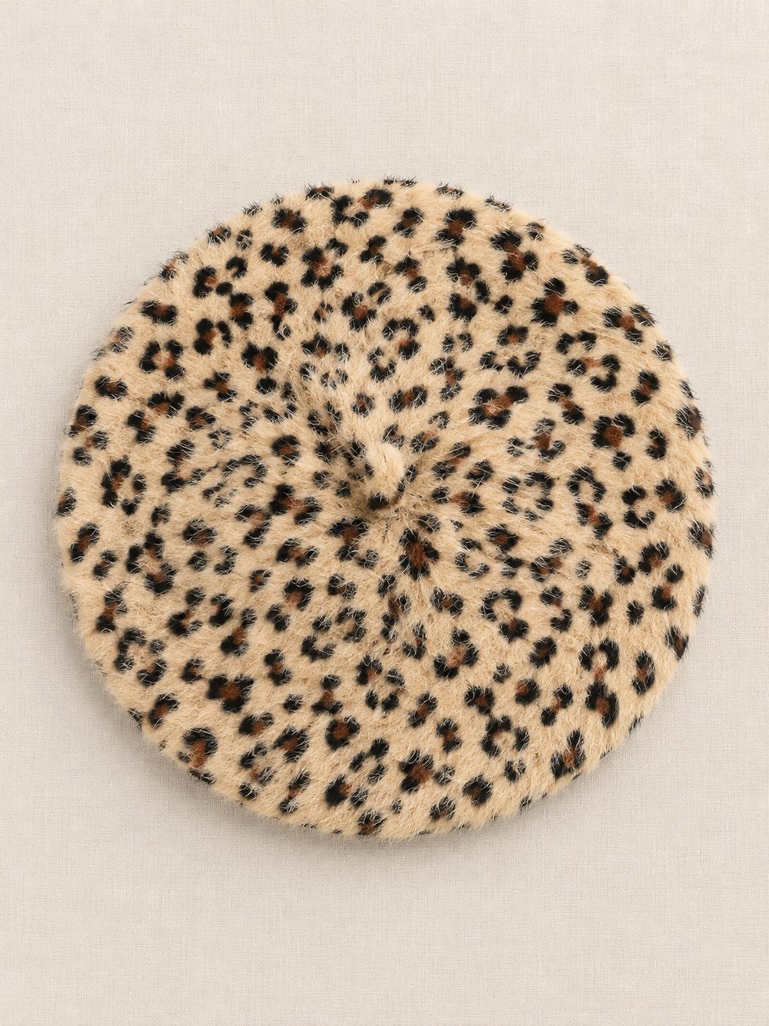 Minik Benekli Leopar Ressam Beresi